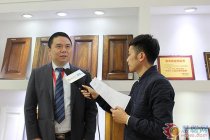 華?。⑺韭⌒校⒘料啾本┠鹃T展